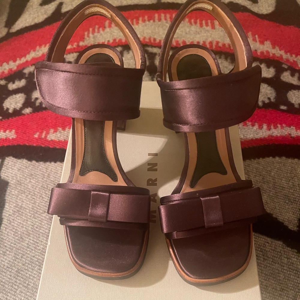 Marni Double Satin Silk heeled sandals size 37.